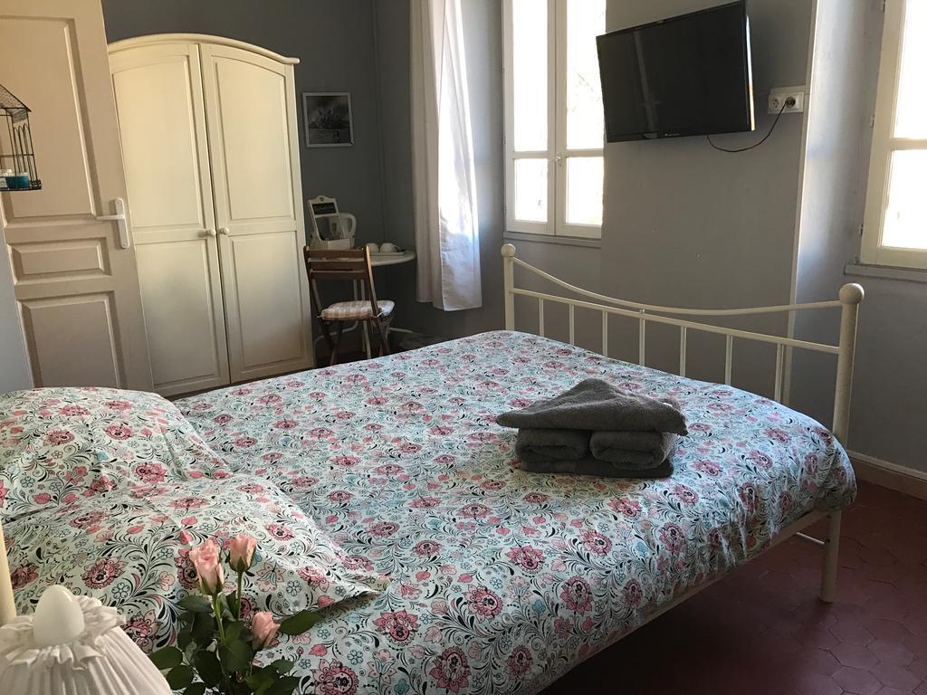 ホテル Maison D'Hotes La Bastide Bleue マルセイユ エクステリア 写真